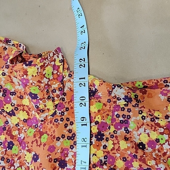 ALC (At Last Classics) Size M Salmon Multi Color Ditzy Floral Print Short Sleeve - Picture 7 of 10